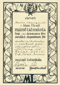 Eleven Martin Thrnquist i klass S3c vid Malm Latinskola har vrterminen 1993 erhllit stipendium fr materialkostnader i samband med skulptur-utstllning vid Malm Latin - Tv tusen kronor